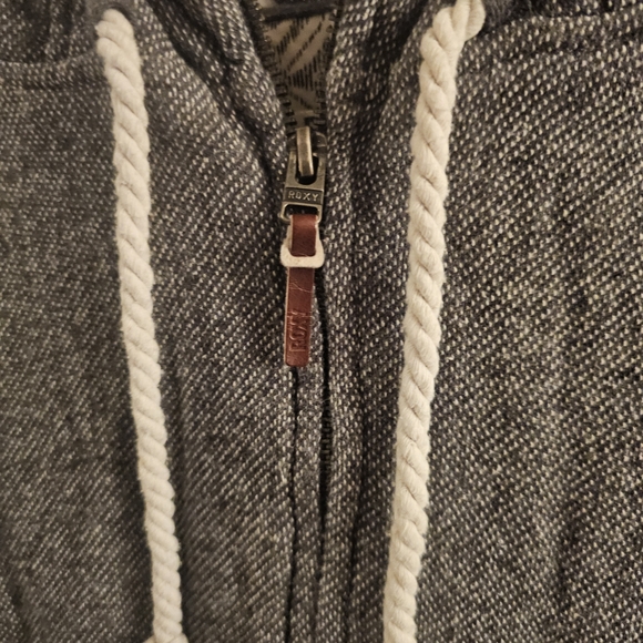 Roxy Sweater/jacket - Picture 4 of 9